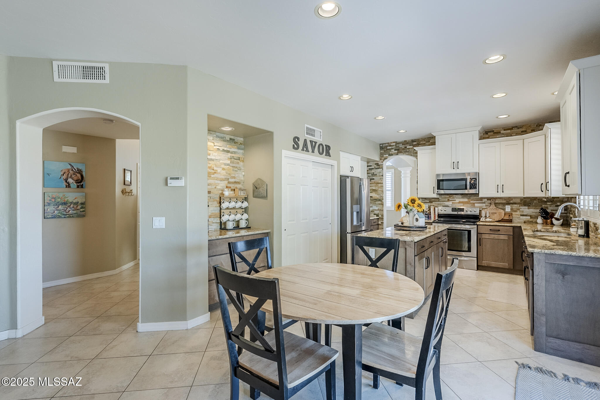 356 W Sacaton Canyon Drive