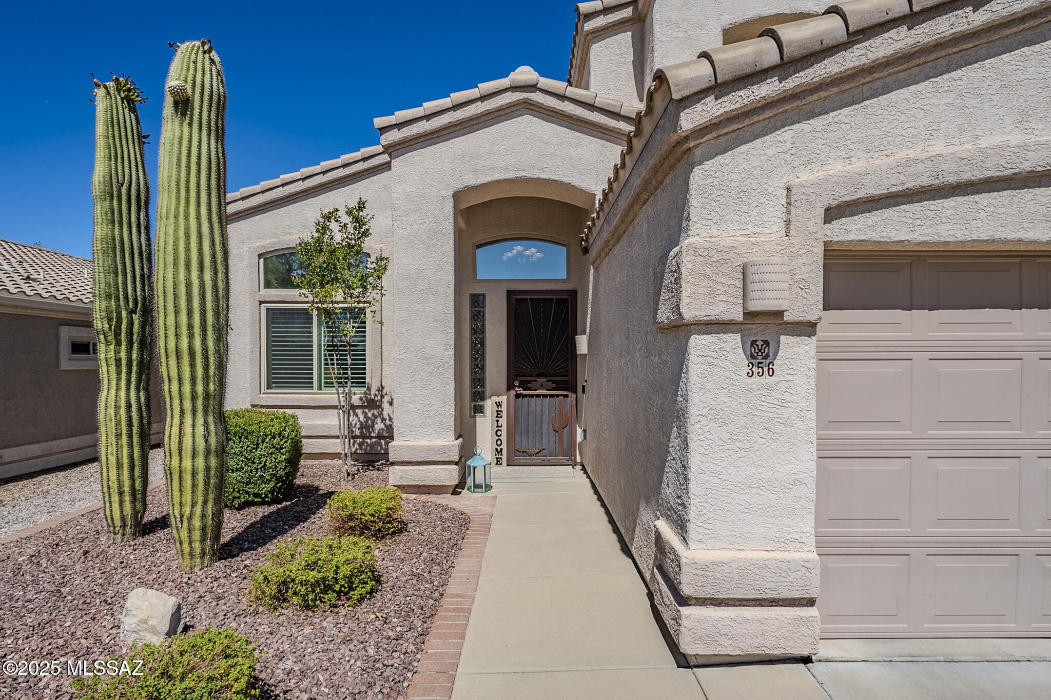 356 W Sacaton Canyon Drive