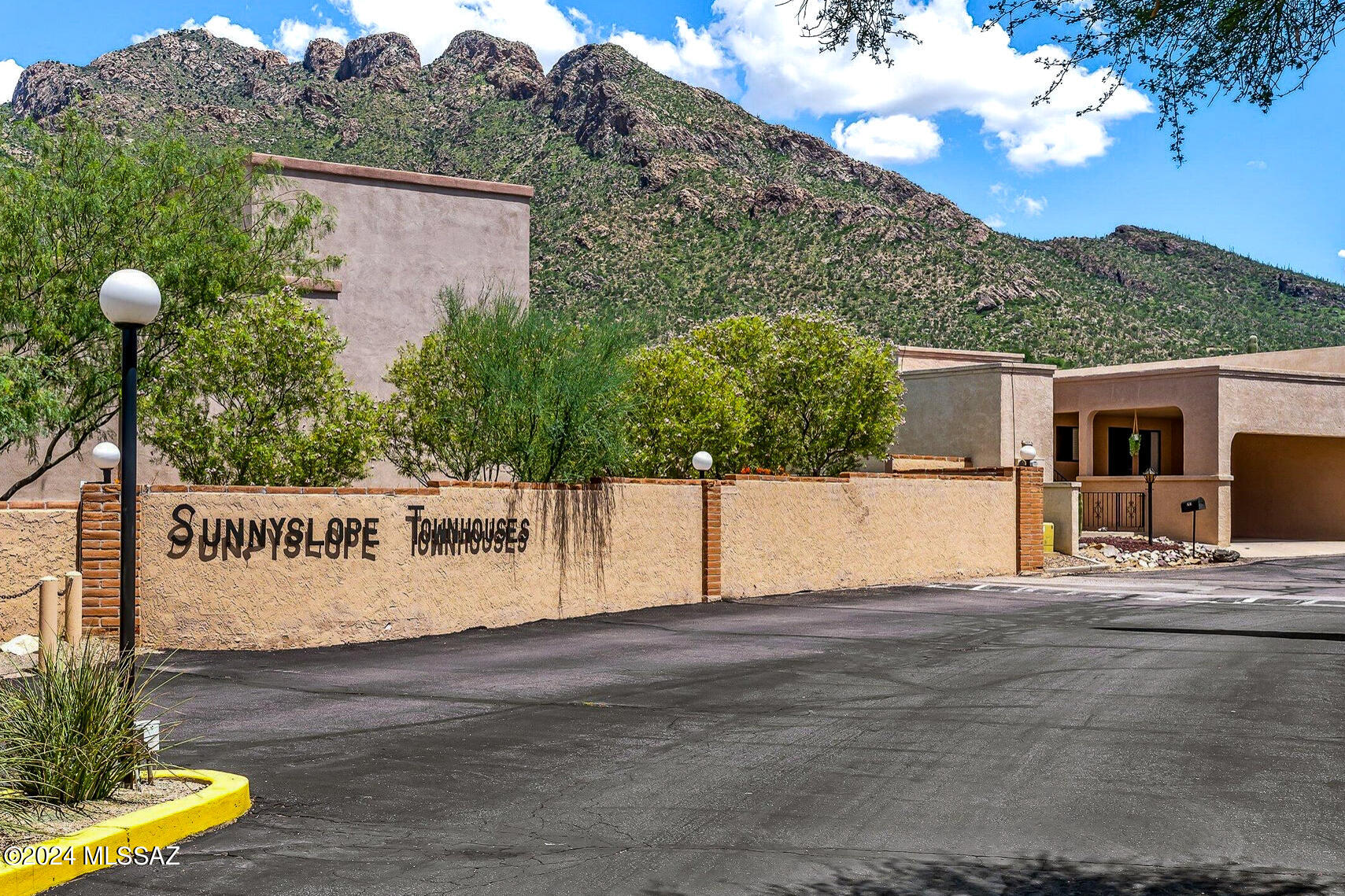 Sunnyslope Townhouses(1-91) - Residential Lease