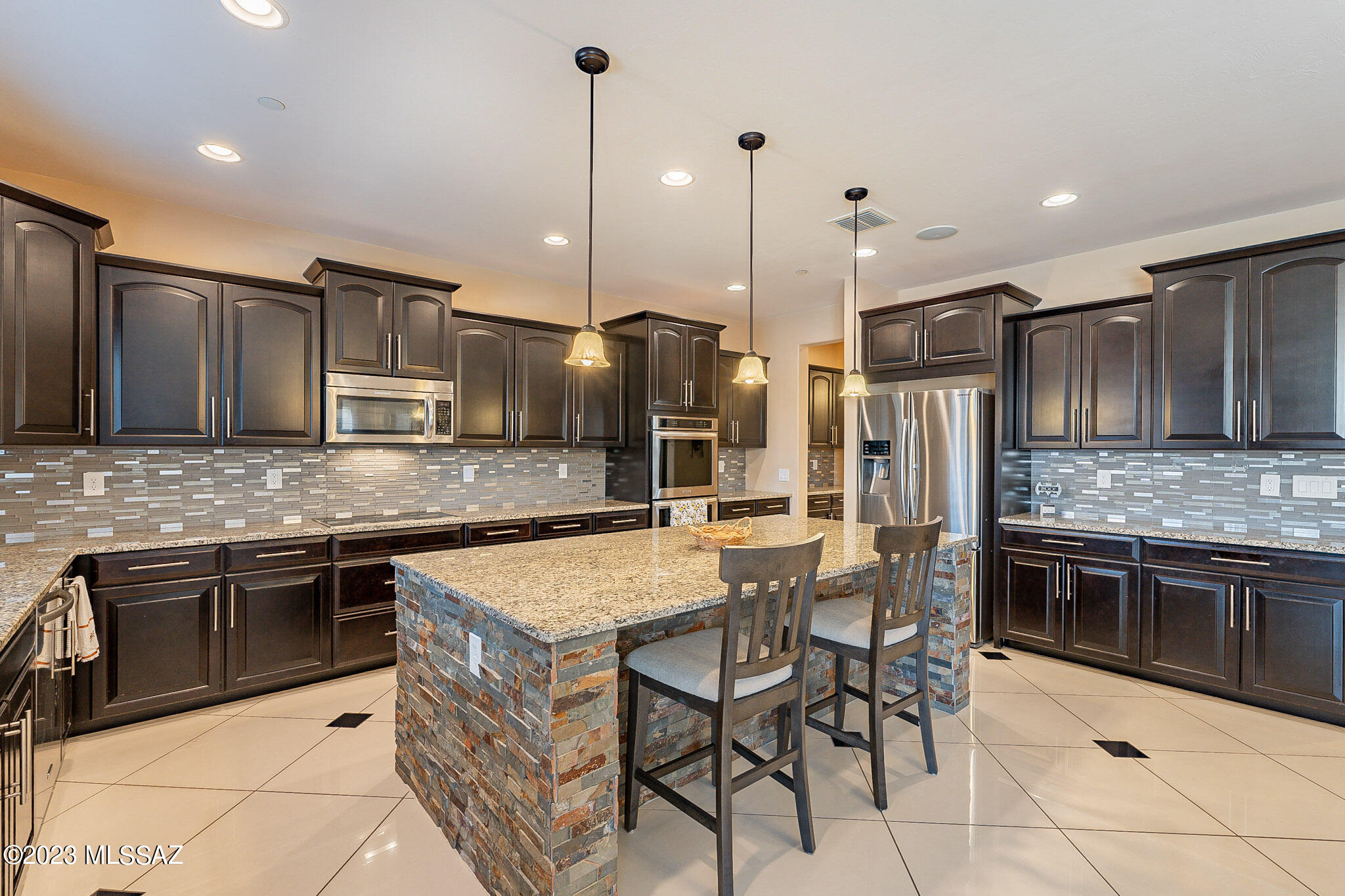 Rancho De Plata SQ20132830156 - Residential