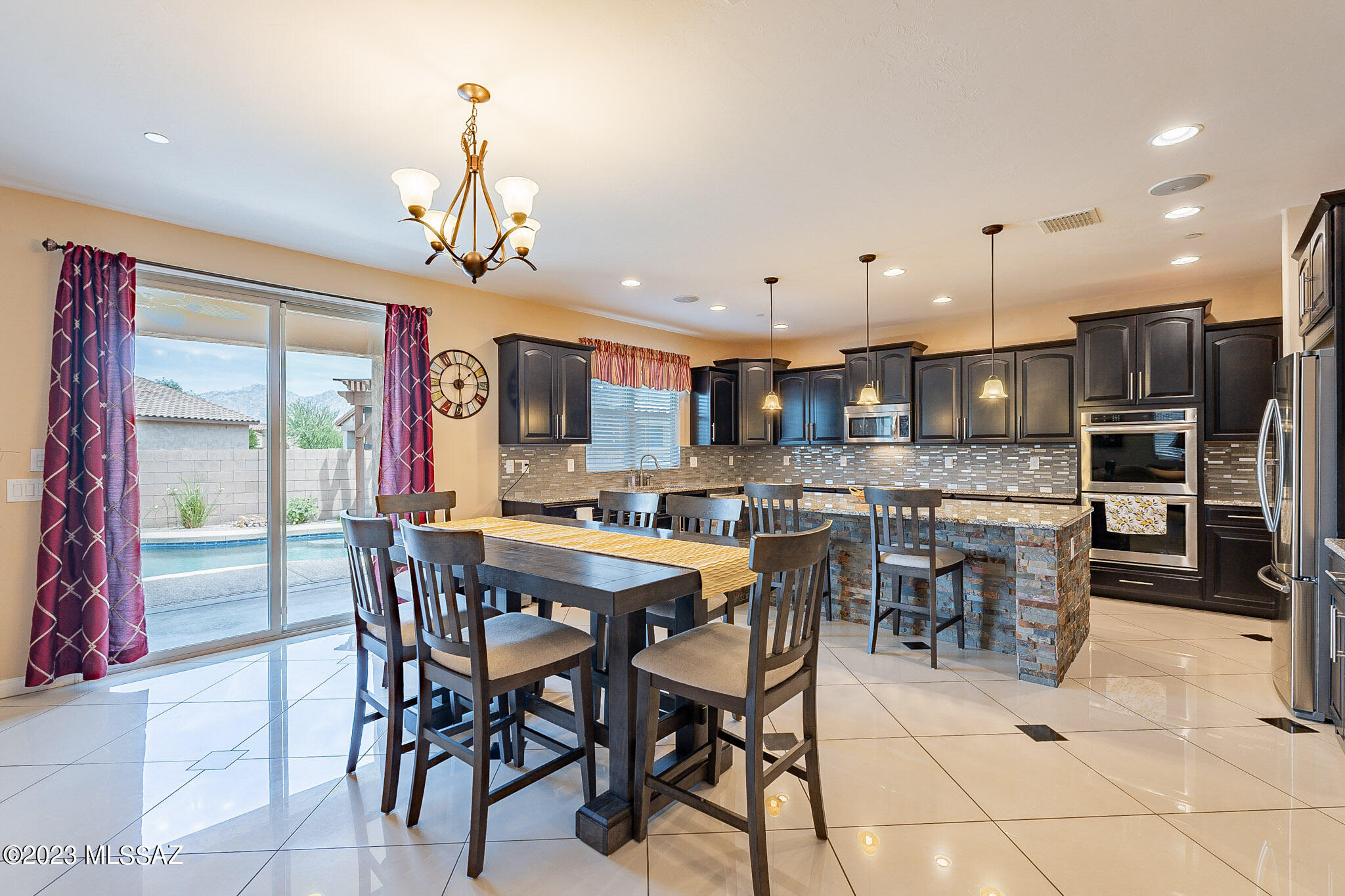 Rancho De Plata SQ20132830156 - Residential