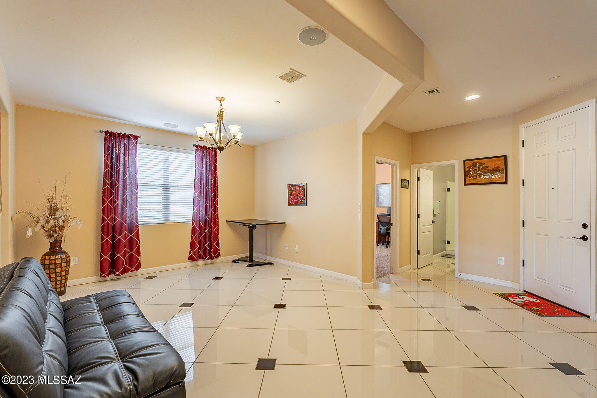 Rancho De Plata SQ20132830156 - Residential