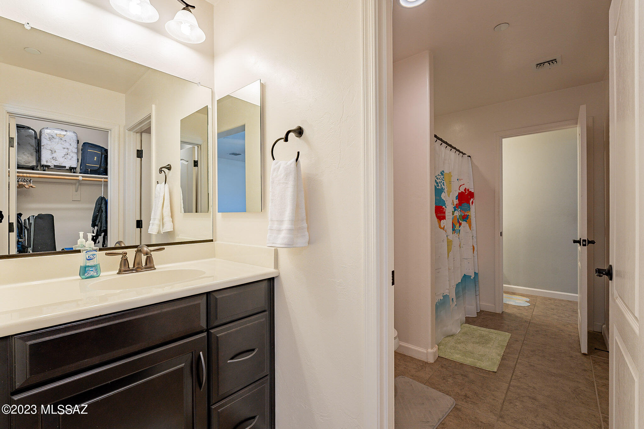 Rancho De Plata SQ20132830156 - Residential