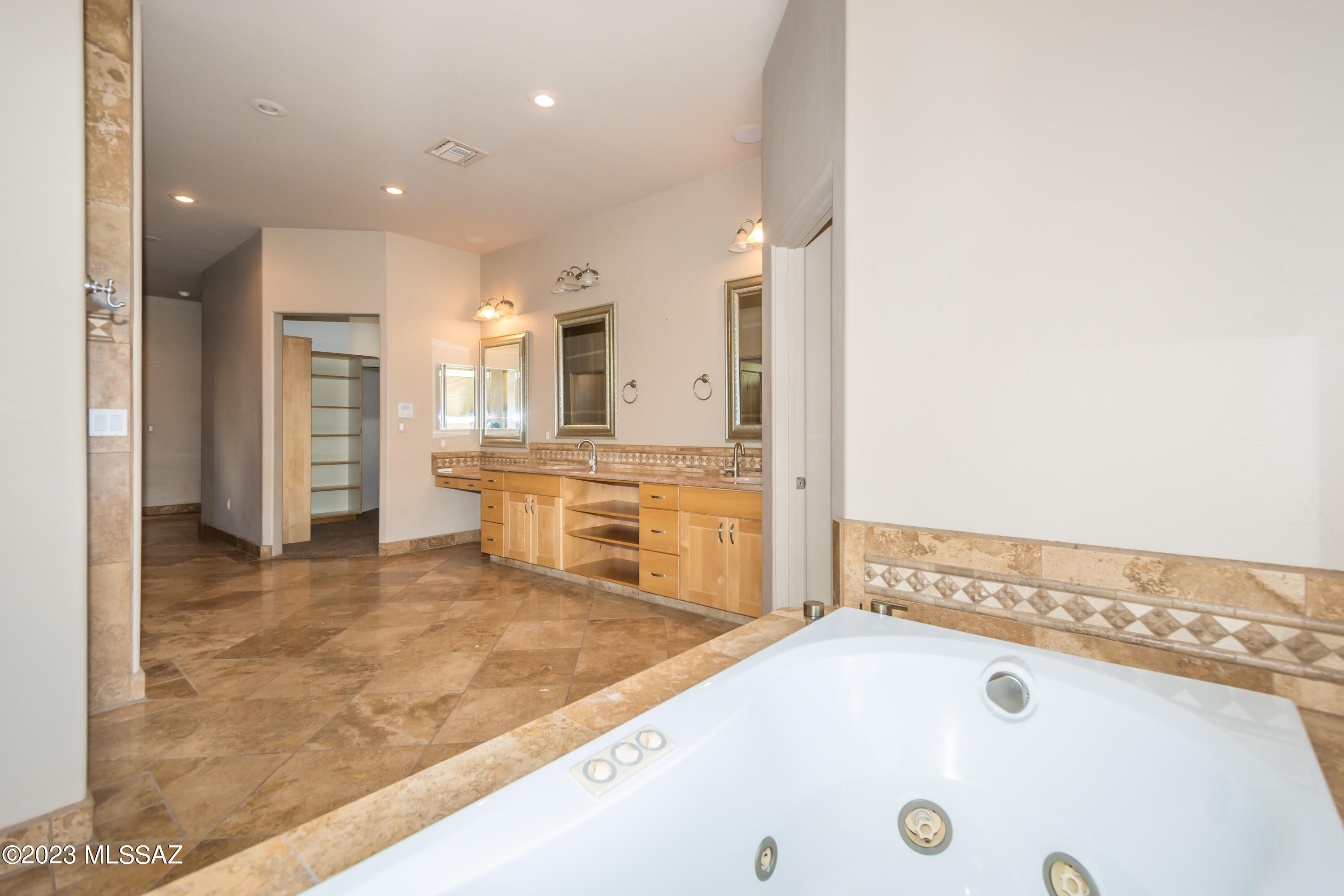 Mountain Cove Estates (1-18) - Residential