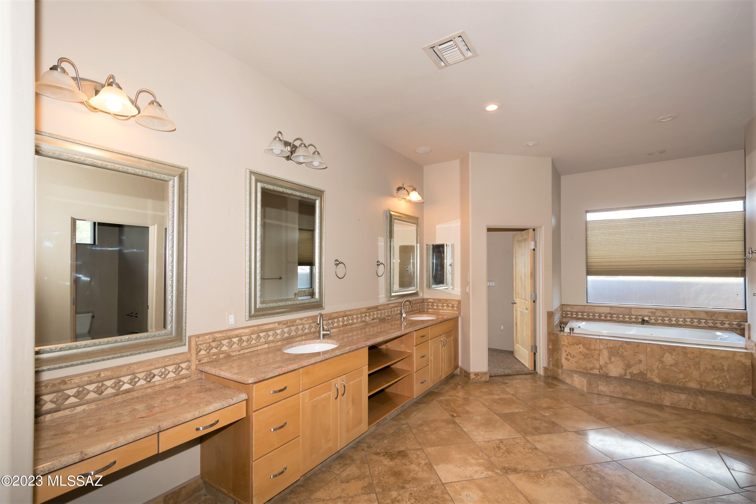 Mountain Cove Estates (1-18) - Residential