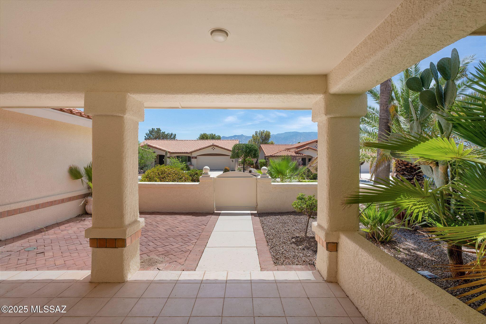 14451 N Rock Springs Lane