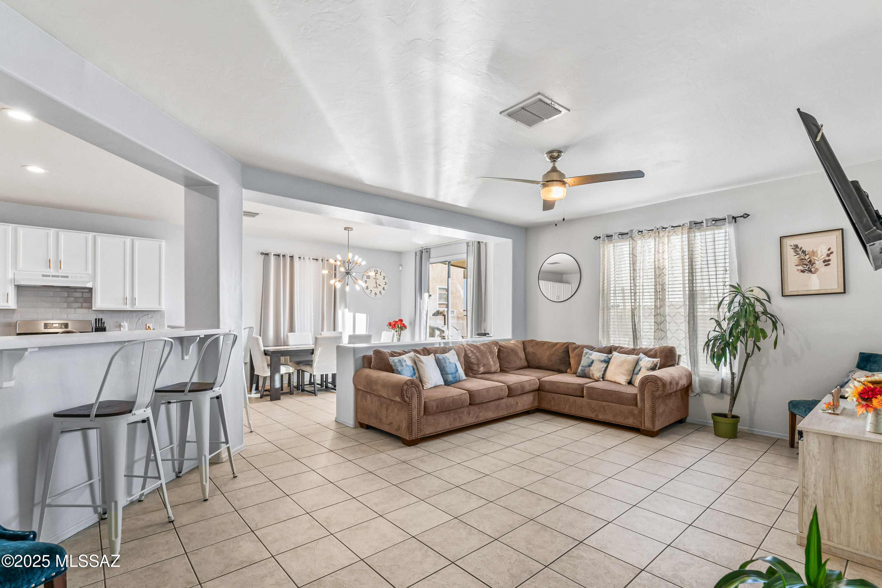 1517 W BeanTree Lane