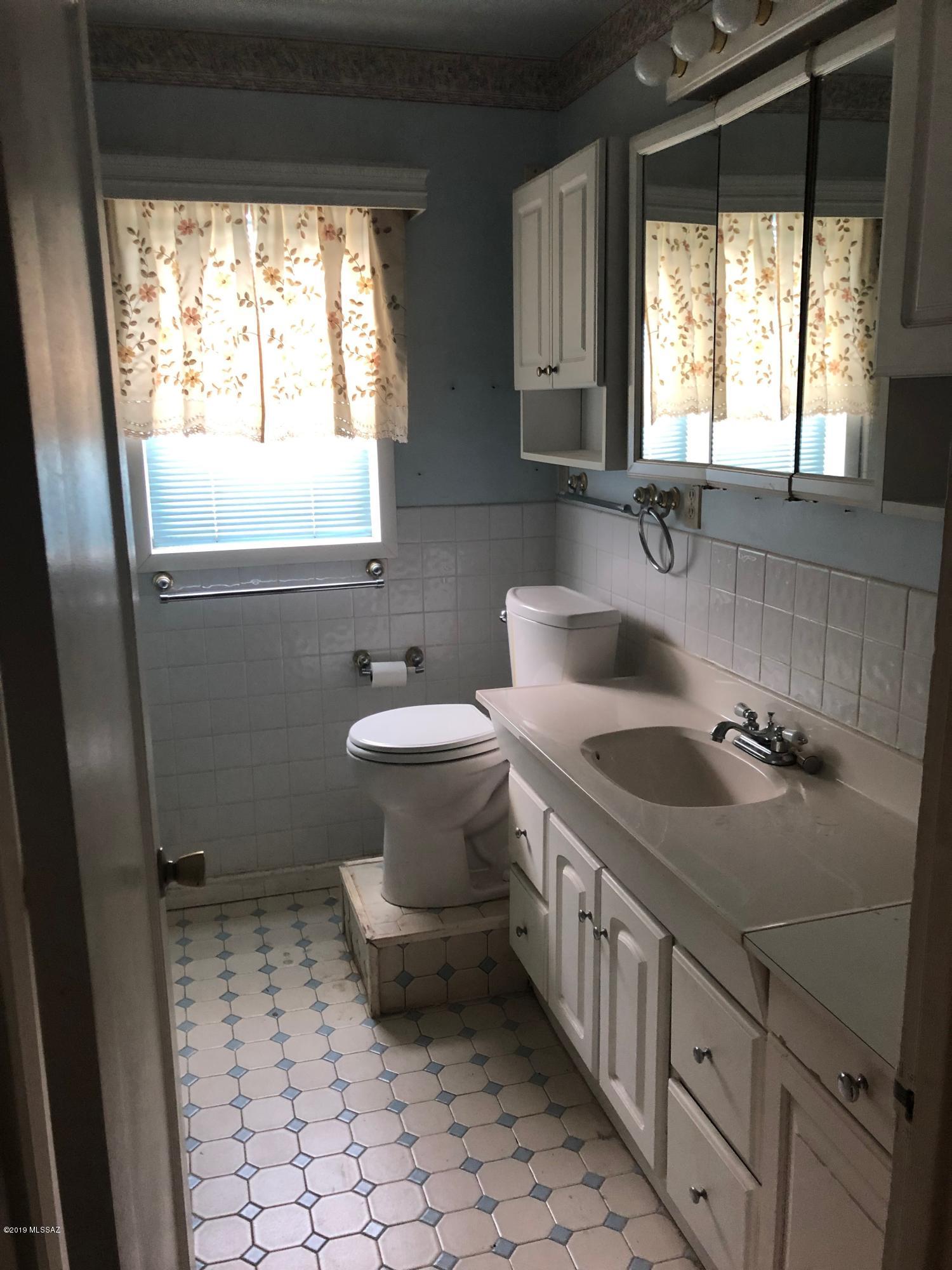 Whitestone - Residential