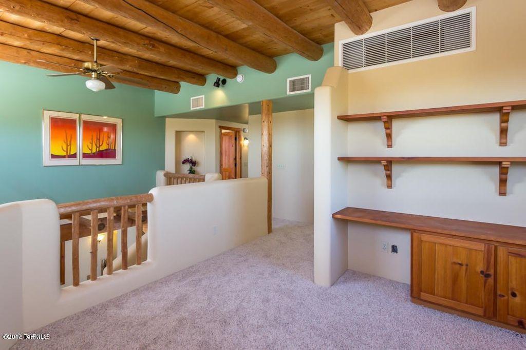 La Cholla Airpark - Residential