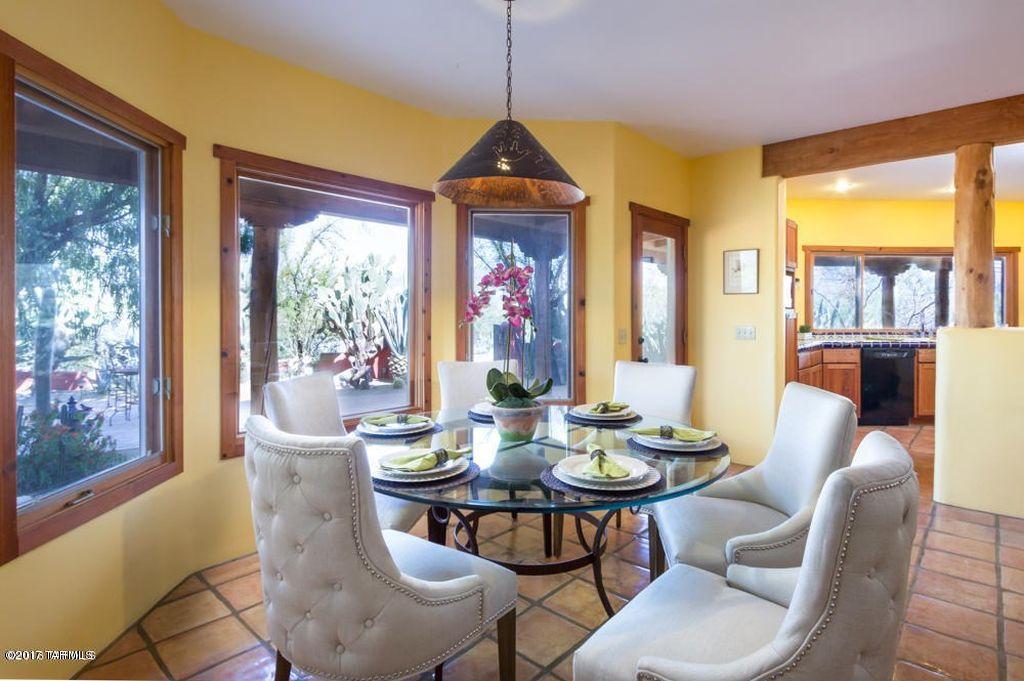 La Cholla Airpark - Residential