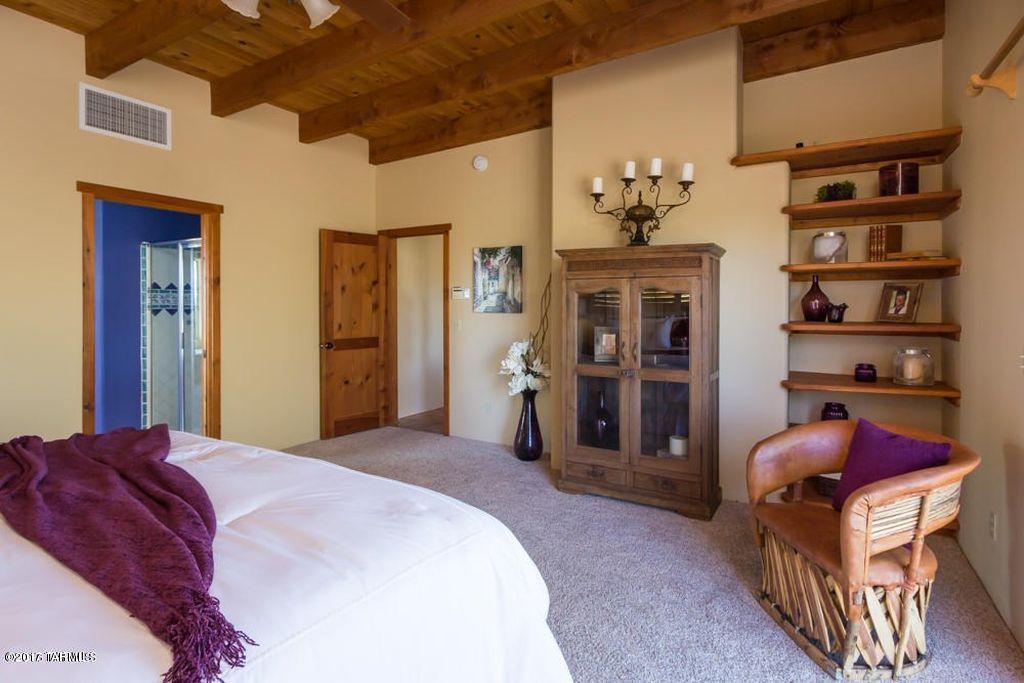 La Cholla Airpark - Residential