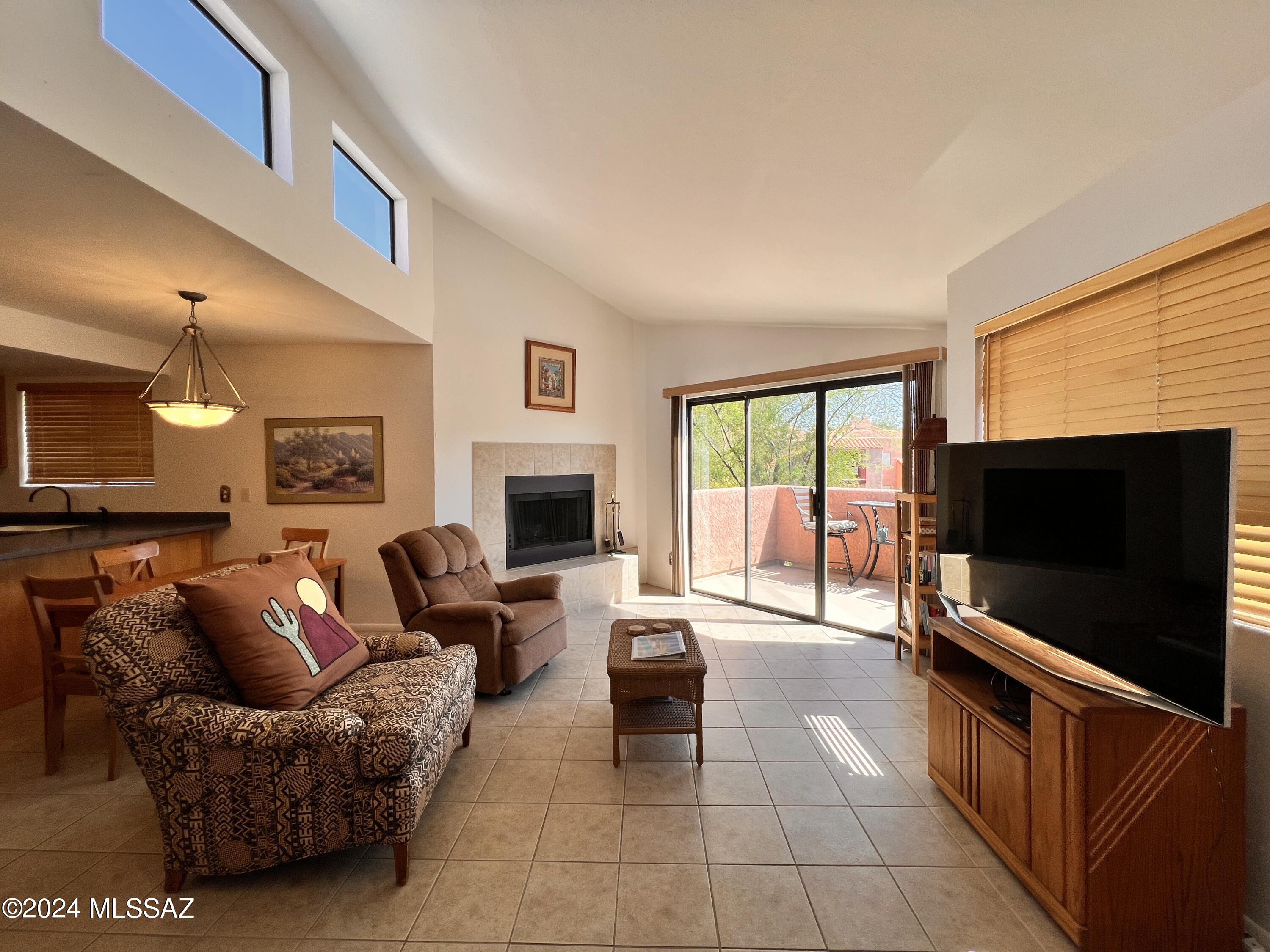 Ventana Vista Condominiums - Residential Lease