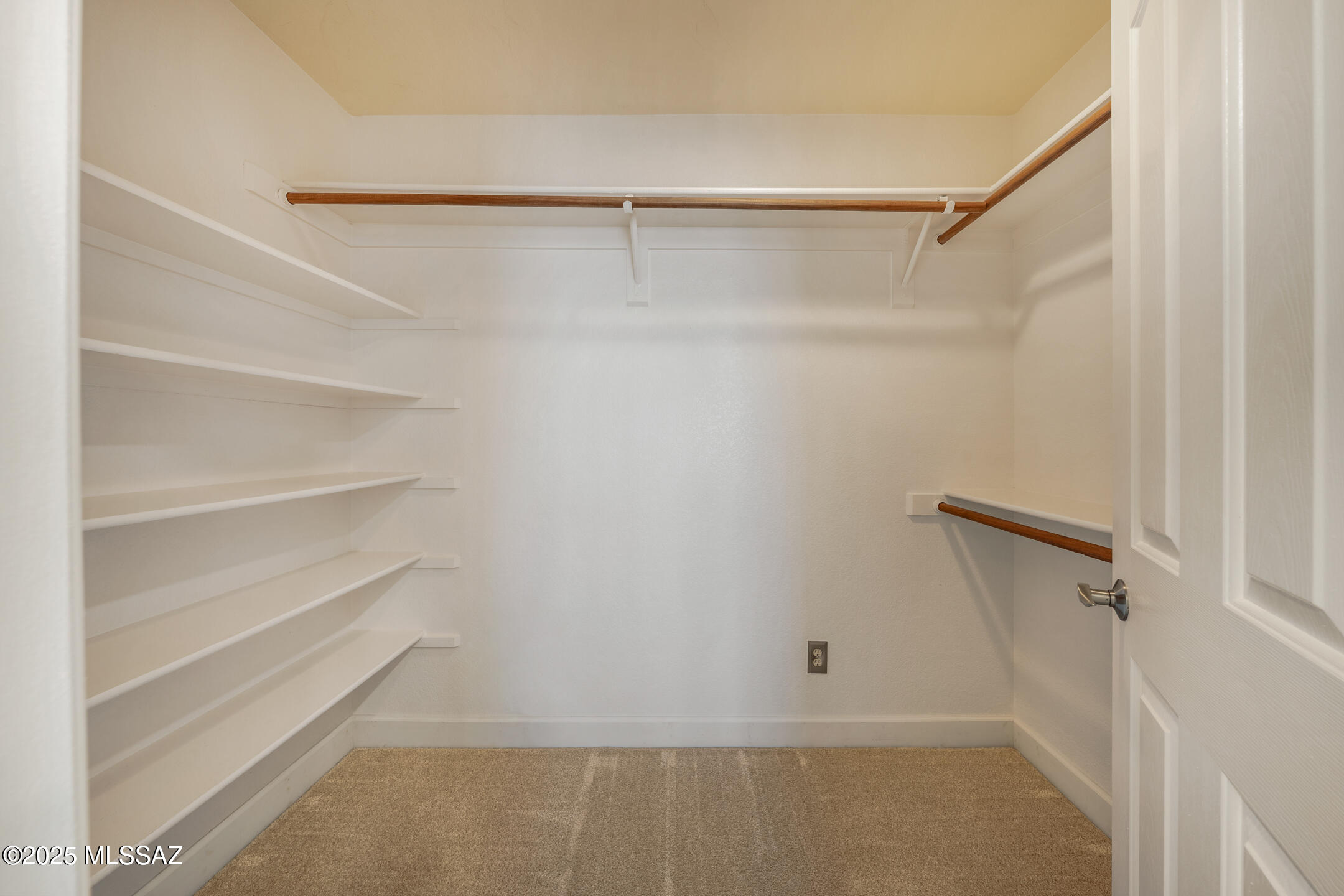 Canada Heights (69-125) - Residential
