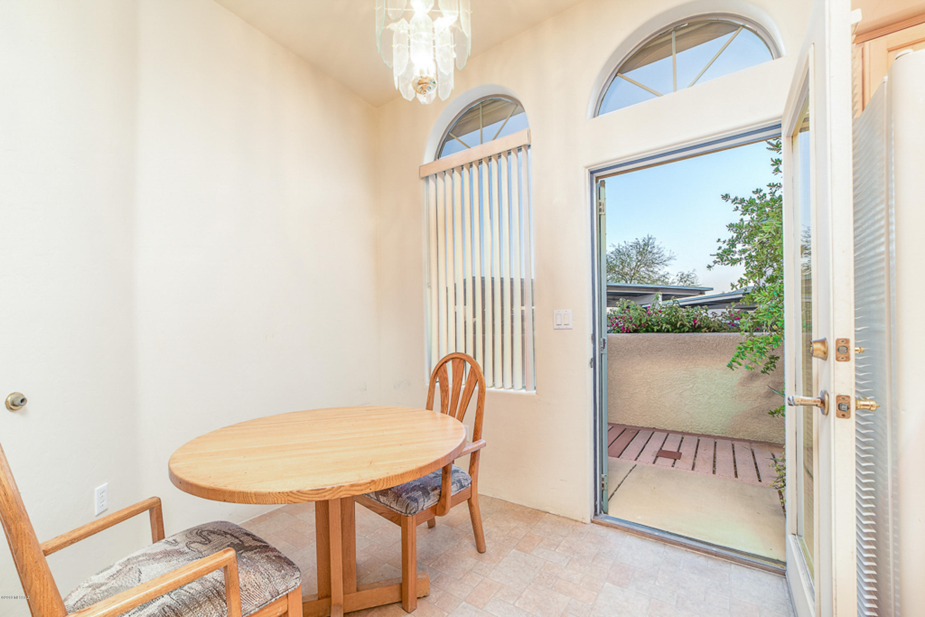 Mona Lisa Village (1-100) - Residential