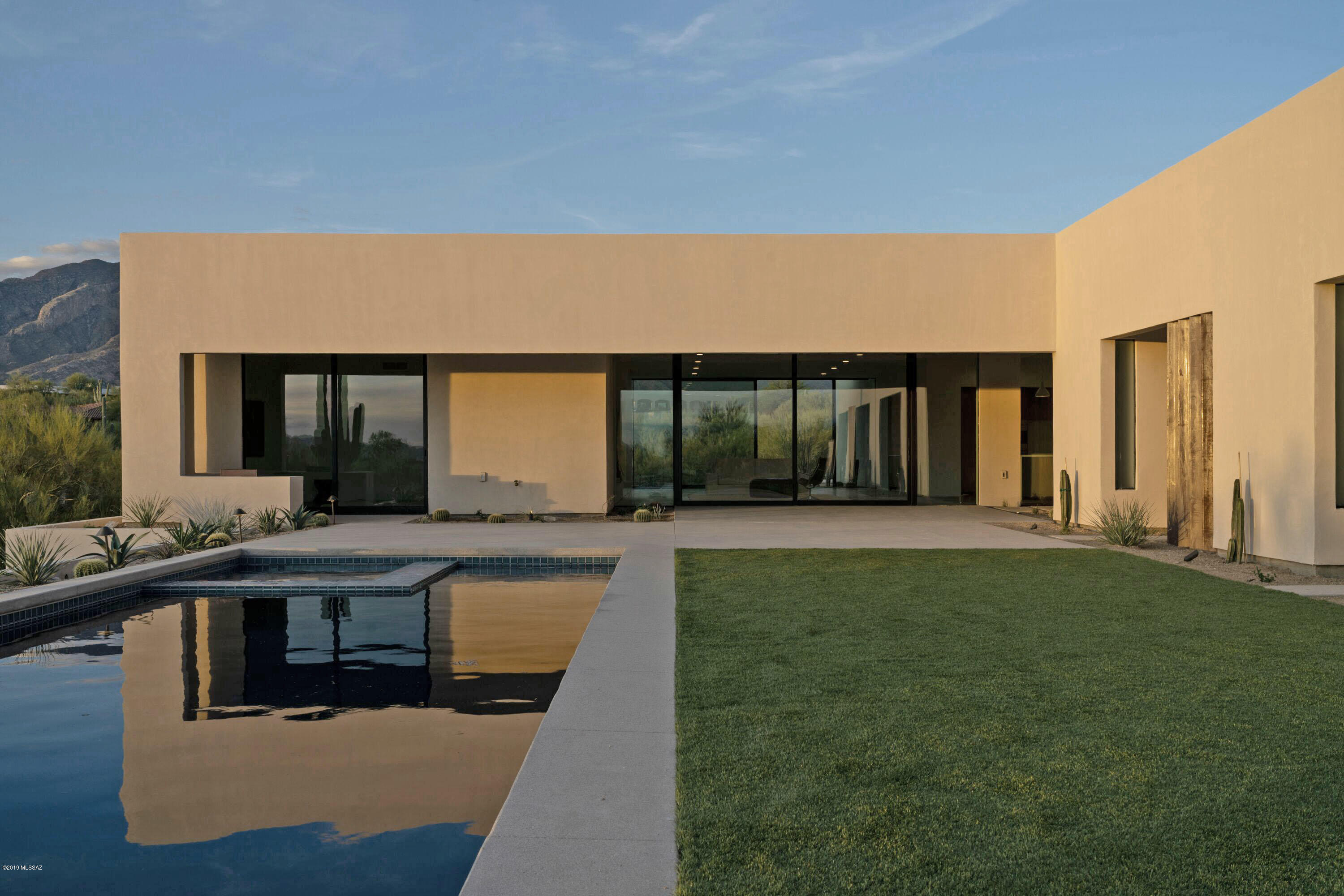 Catalina Foothills Est. NO. 10 (73-90, 119, 121, 123, 127-146) - Residential