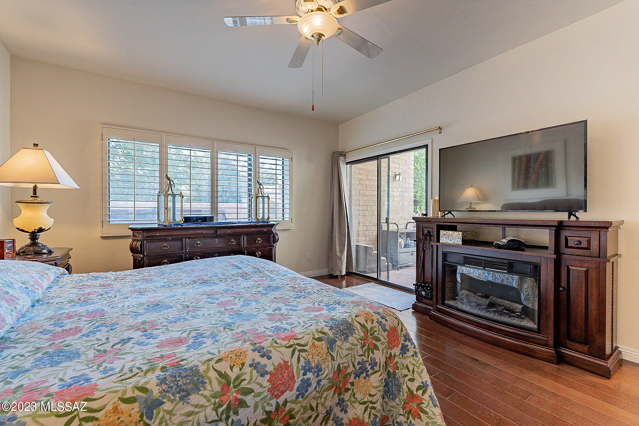 Riverbend - Sabino Canyon Road  (1-97) - Residential