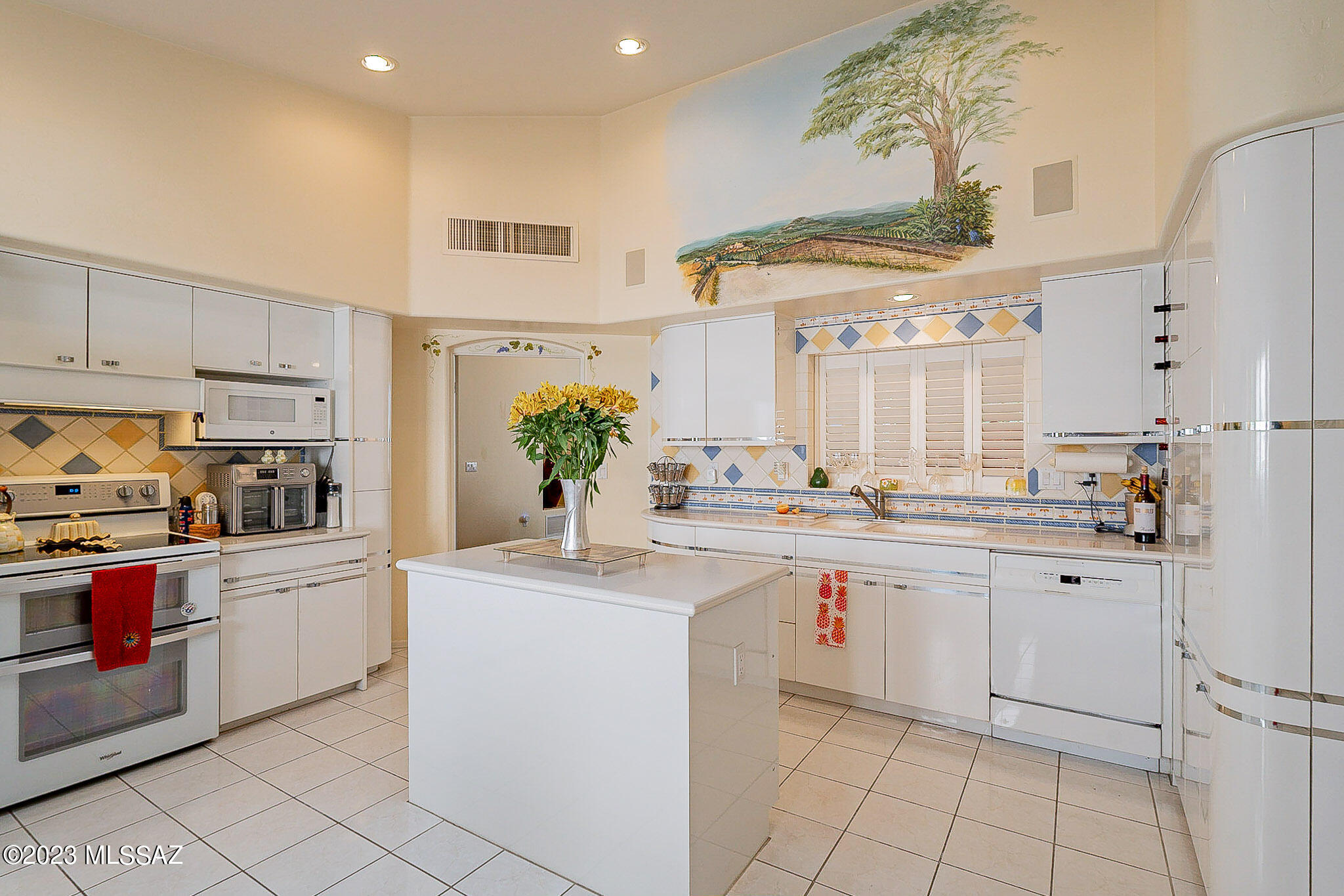 Riverbend - Sabino Canyon Road  (1-97) - Residential