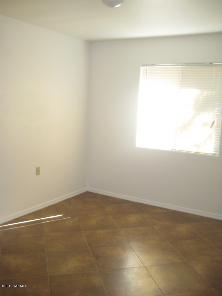 Speedway Addition NO. 1 - Residential Lease