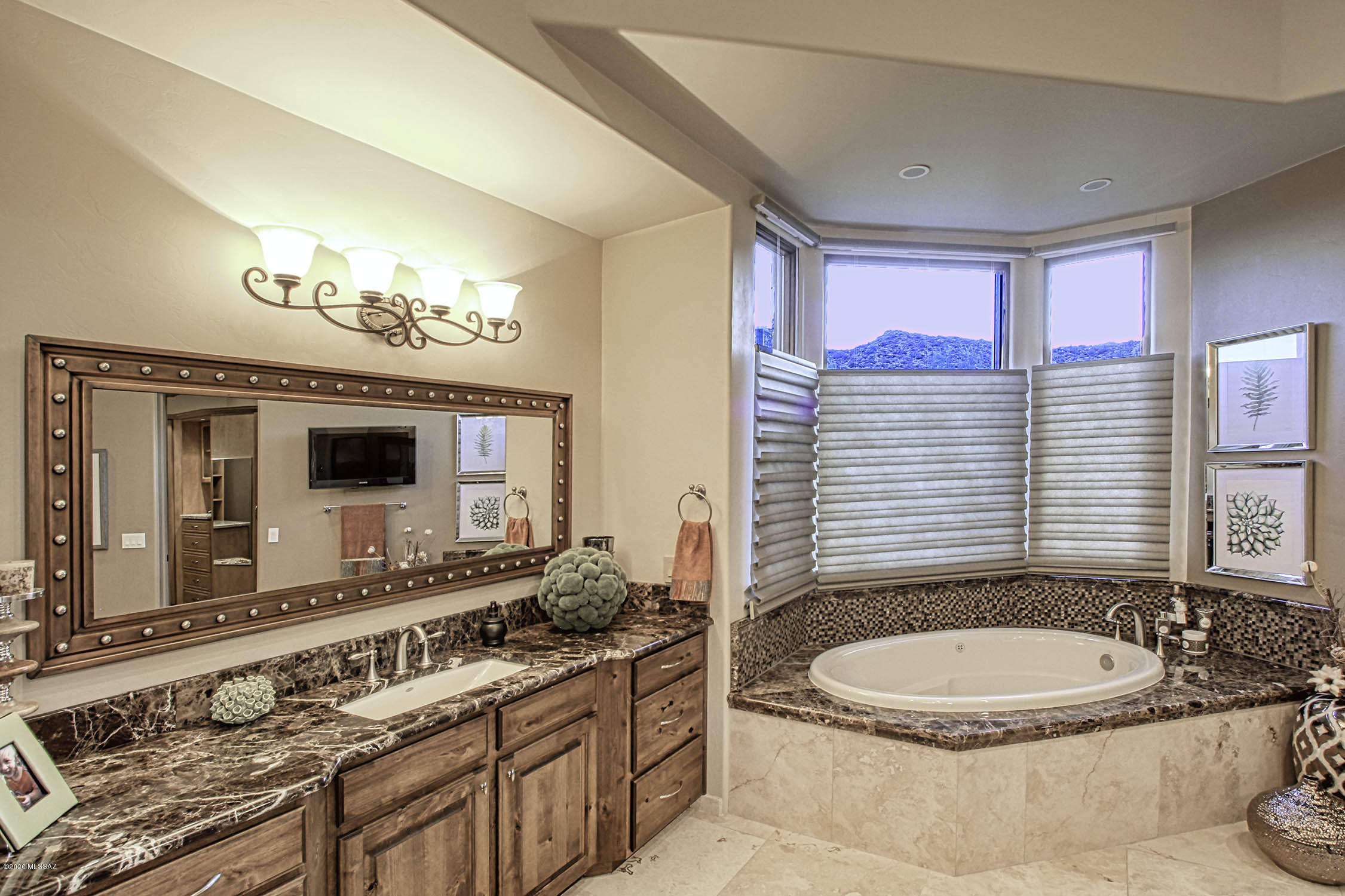 Canyon Pass At Dove Mountain(1-48) - Residential