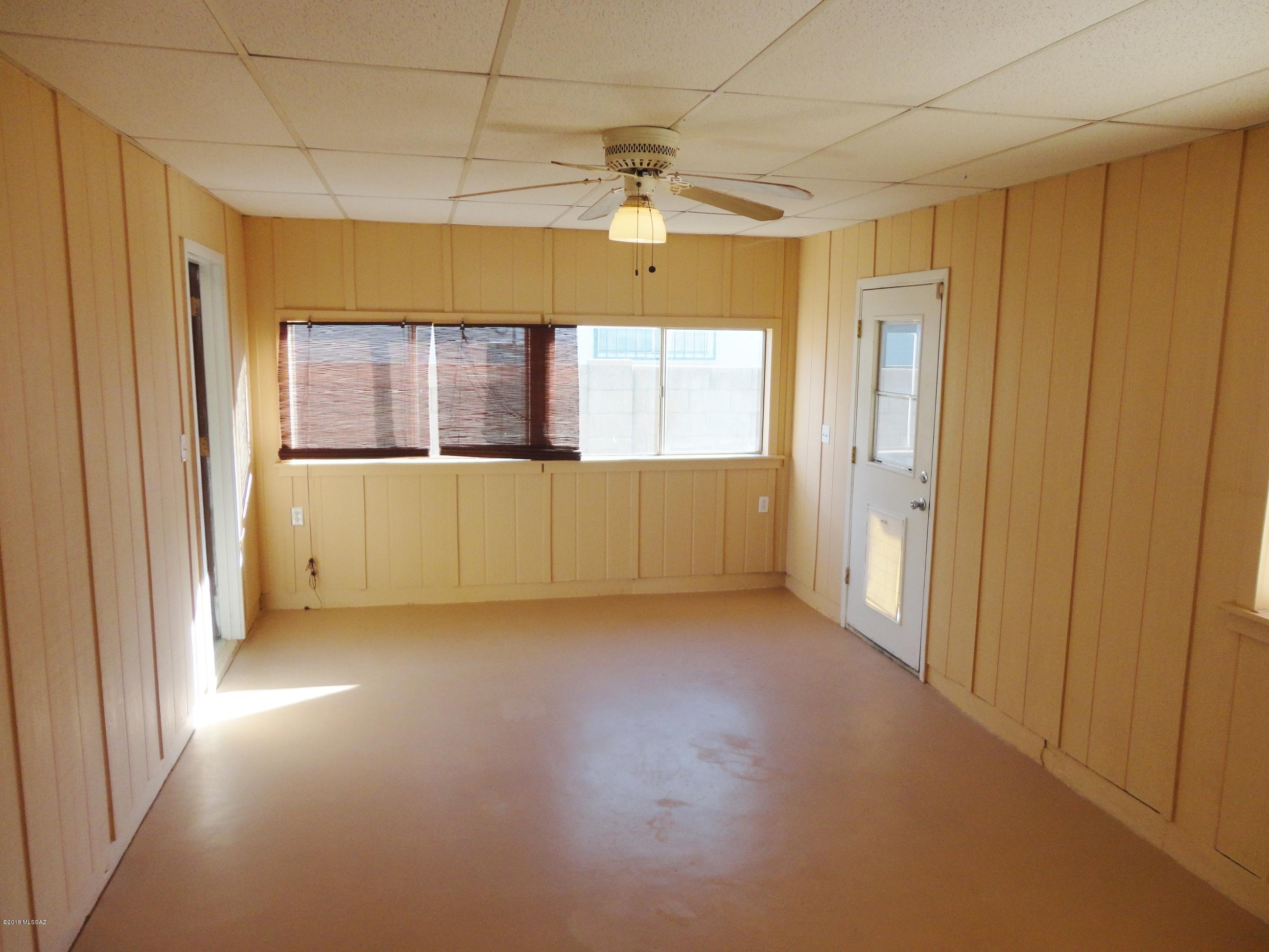 Woodland Knolls (1-29) - Residential