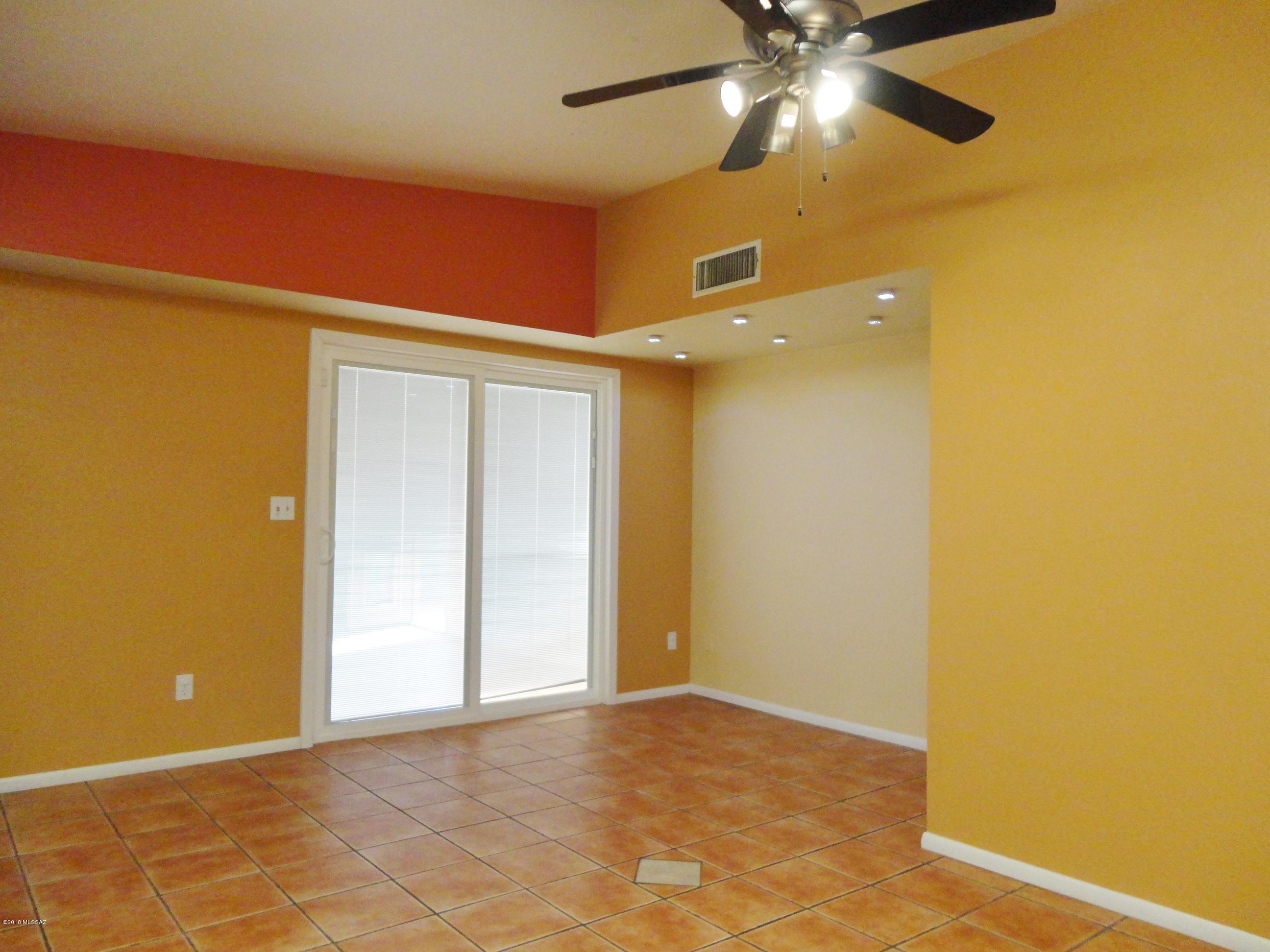 Woodland Knolls (1-29) - Residential