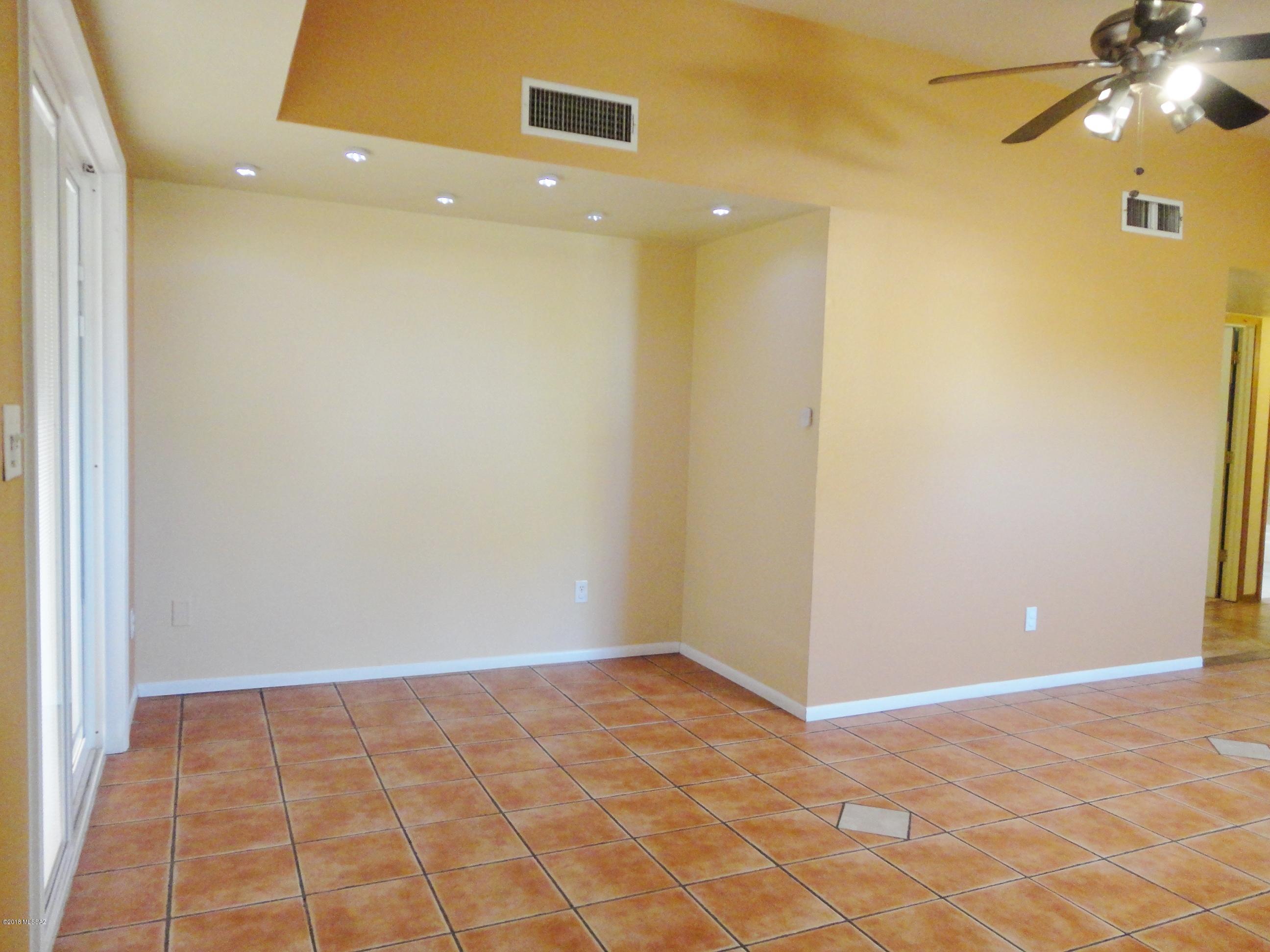Woodland Knolls (1-29) - Residential