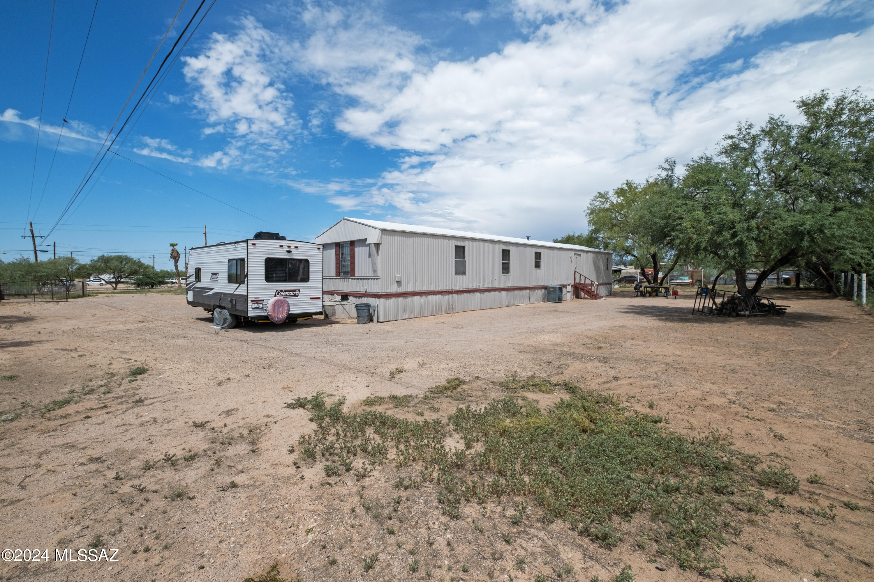 Photo 20 of 50 of 7255 S Camino De Oeste mobile home