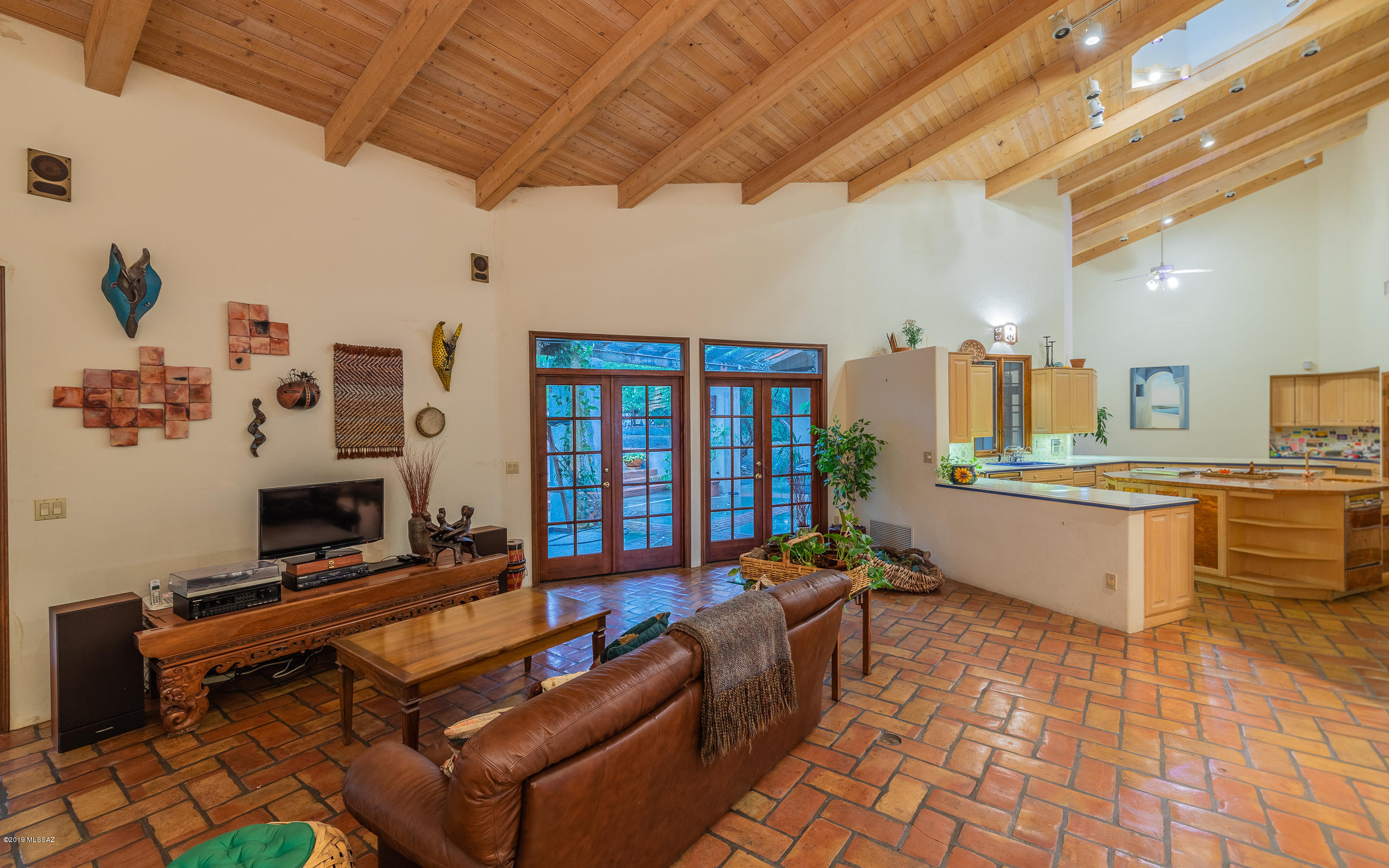 Finisterra (1-210) - Residential