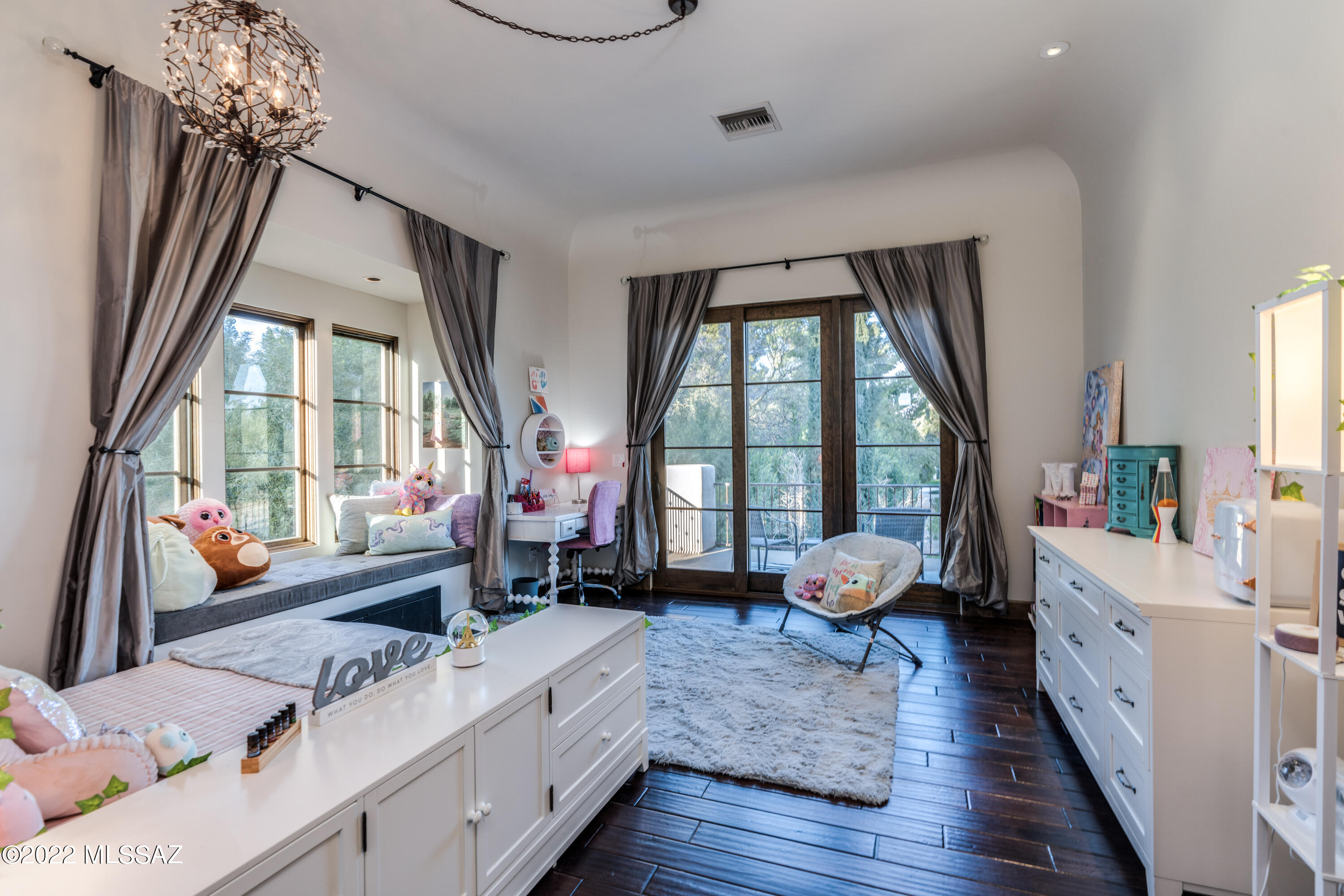 Country Club Estates NO. 1 - Residential