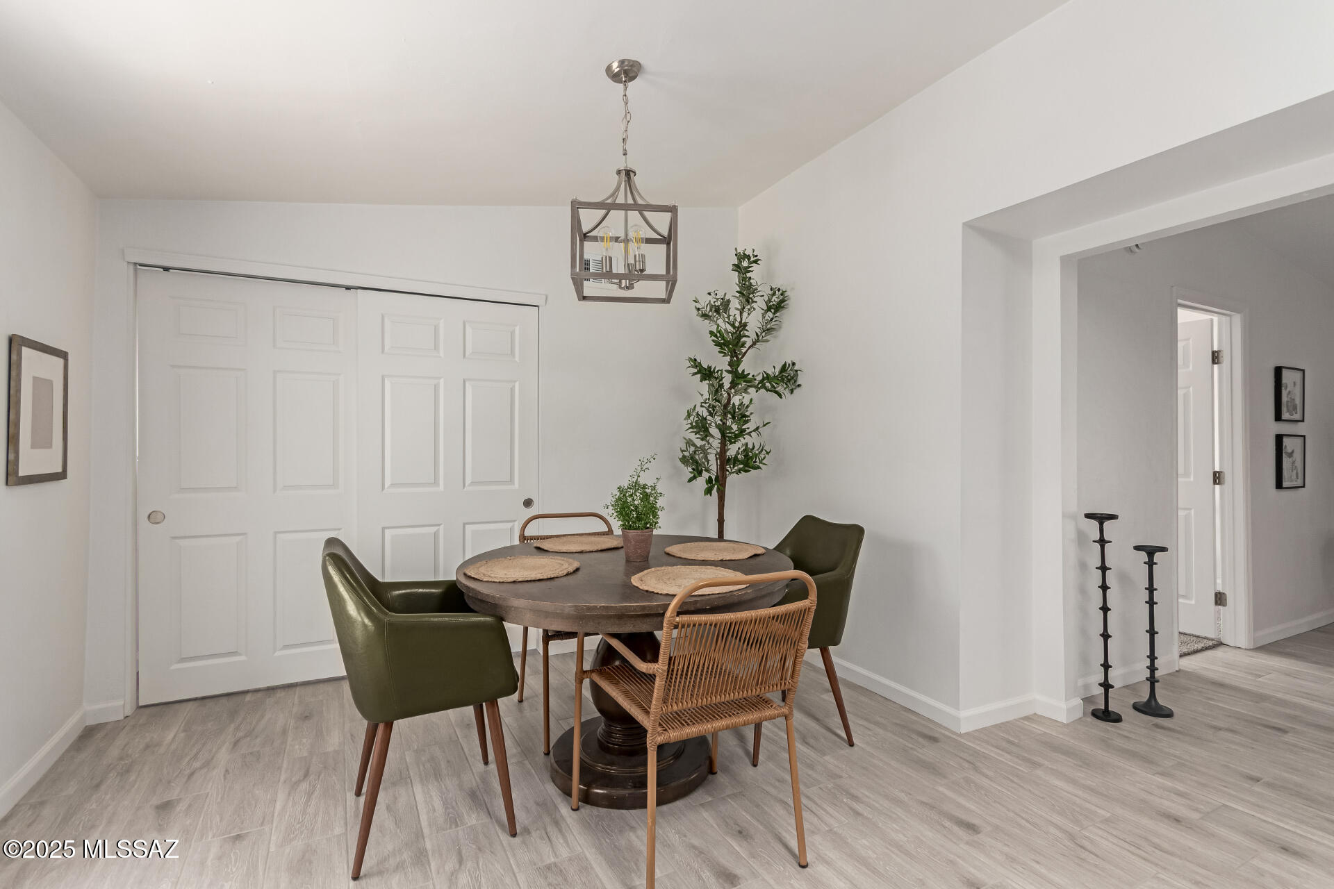 Pueblo Gardens - Residential