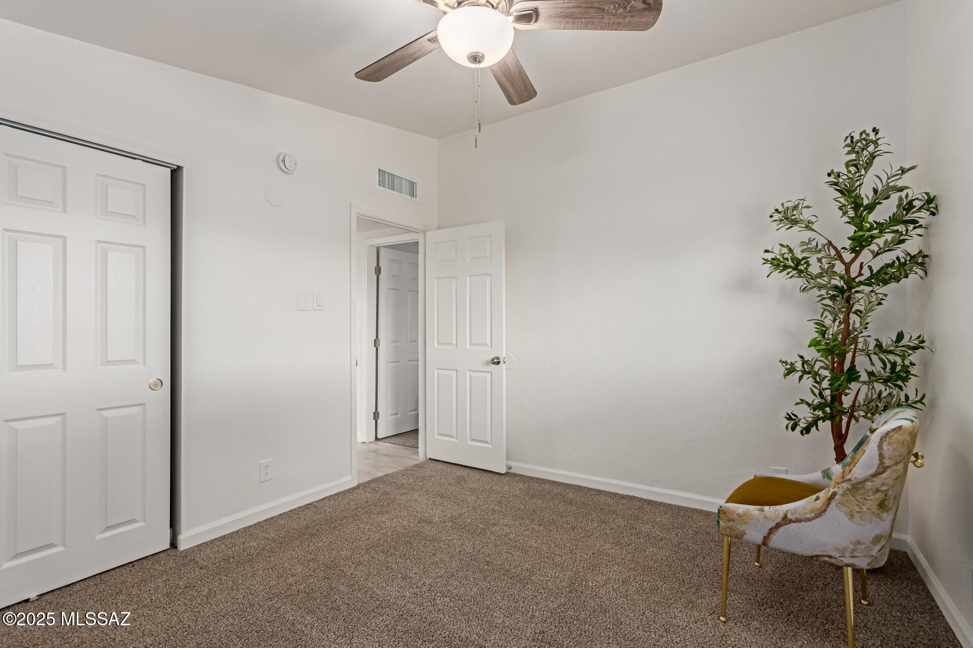 Pueblo Gardens - Residential