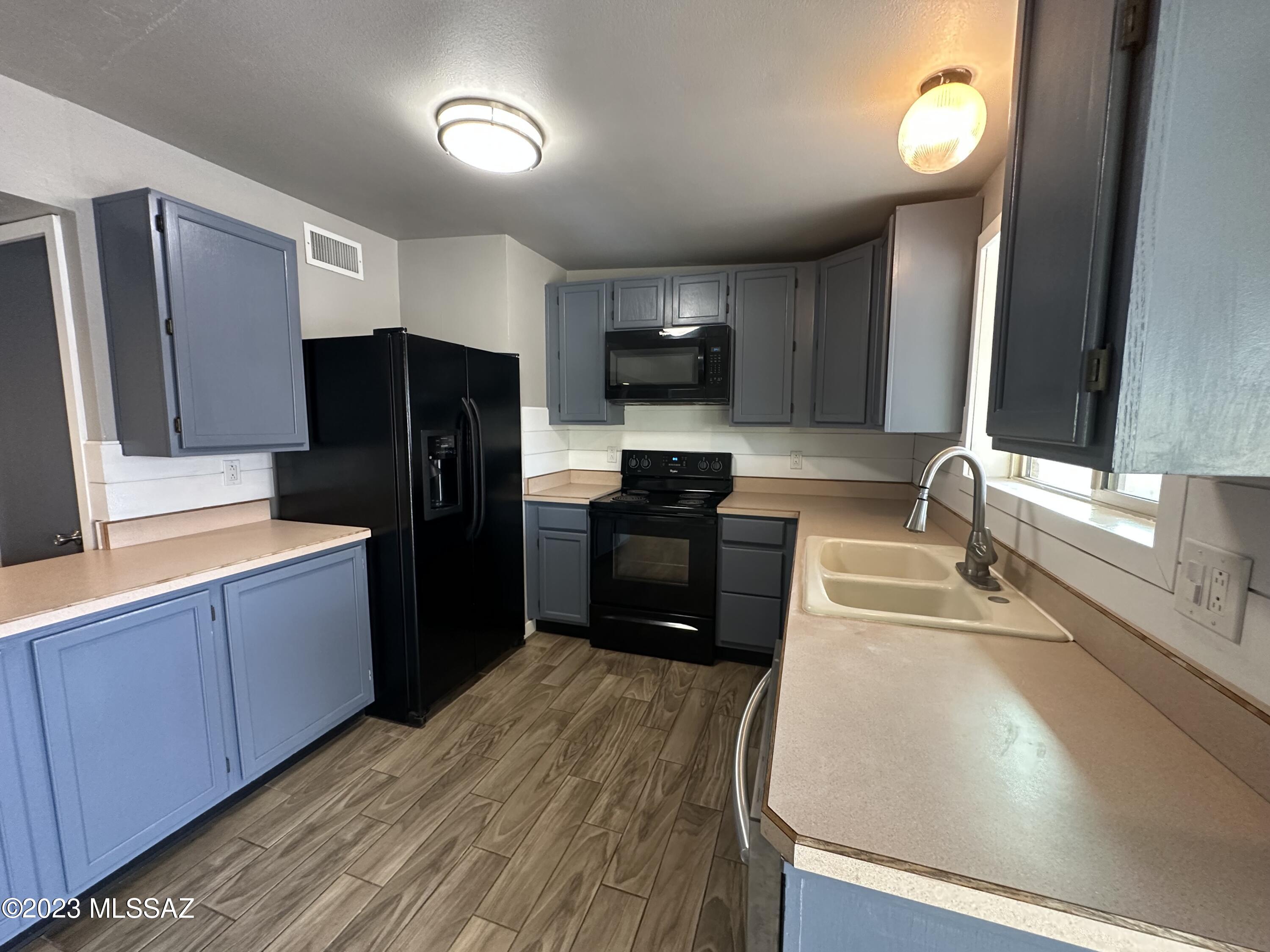 Horizon Hills (1-579) - Residential Lease