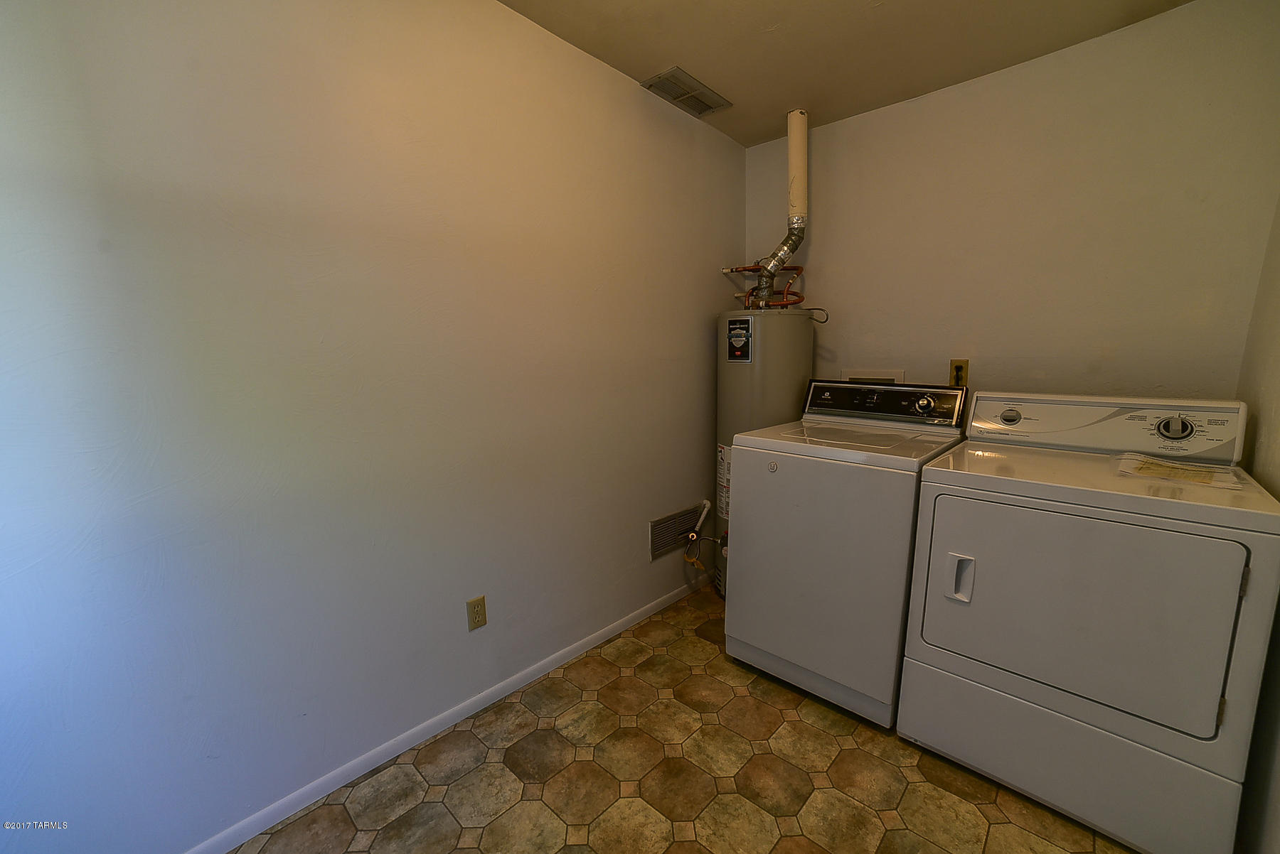 Eastern Hills Estates (1-41) - Residential