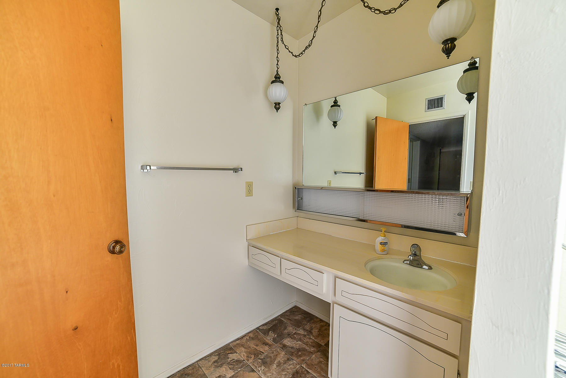 Eastern Hills Estates (1-41) - Residential