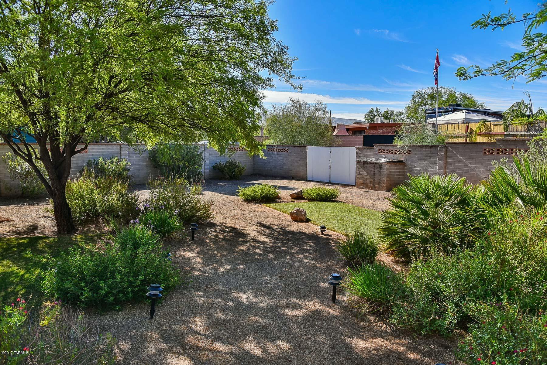 Eastern Hills Estates (1-41) - Residential