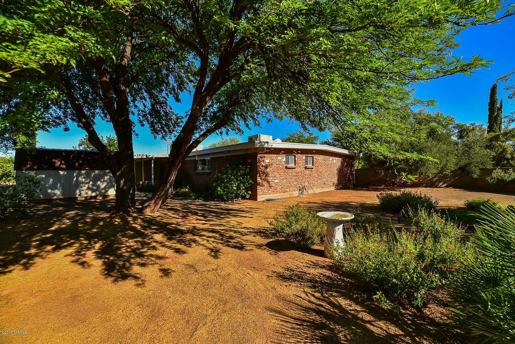 Eastern Hills Estates (1-41) - Residential