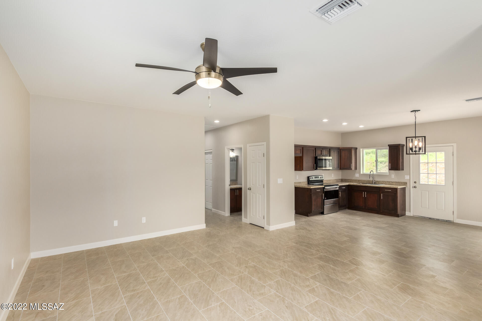Rio Rico Villas 12 - Residential