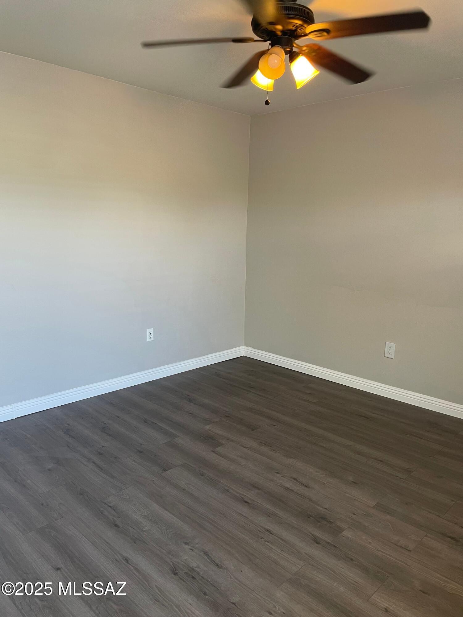 1438 N Hualpai Road