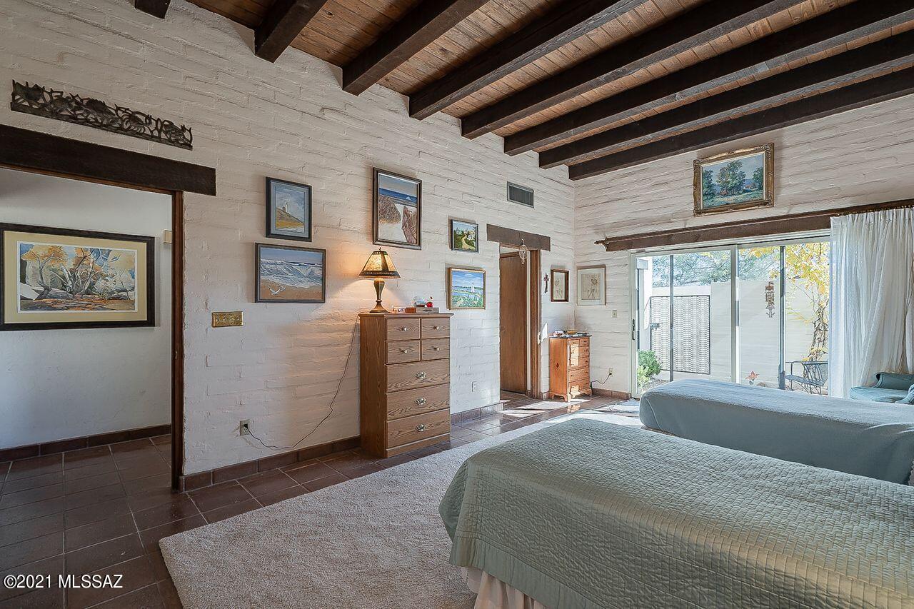 Palo Parado Estates - Residential