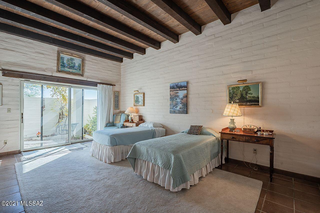 Palo Parado Estates - Residential