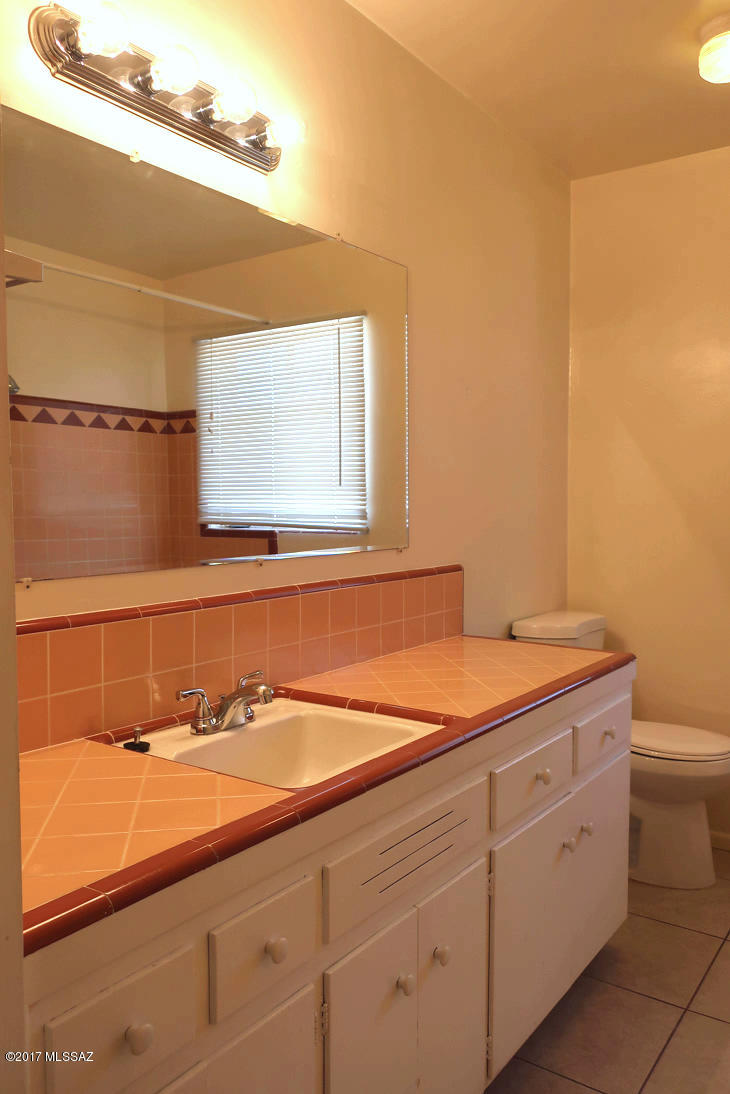 Crest View - Residential Lease