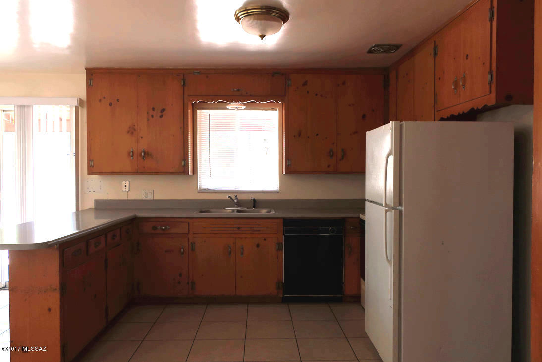 Crest View - Residential Lease