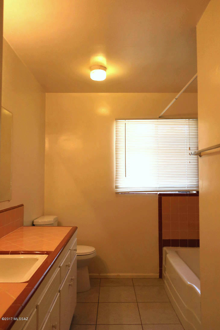Crest View - Residential Lease