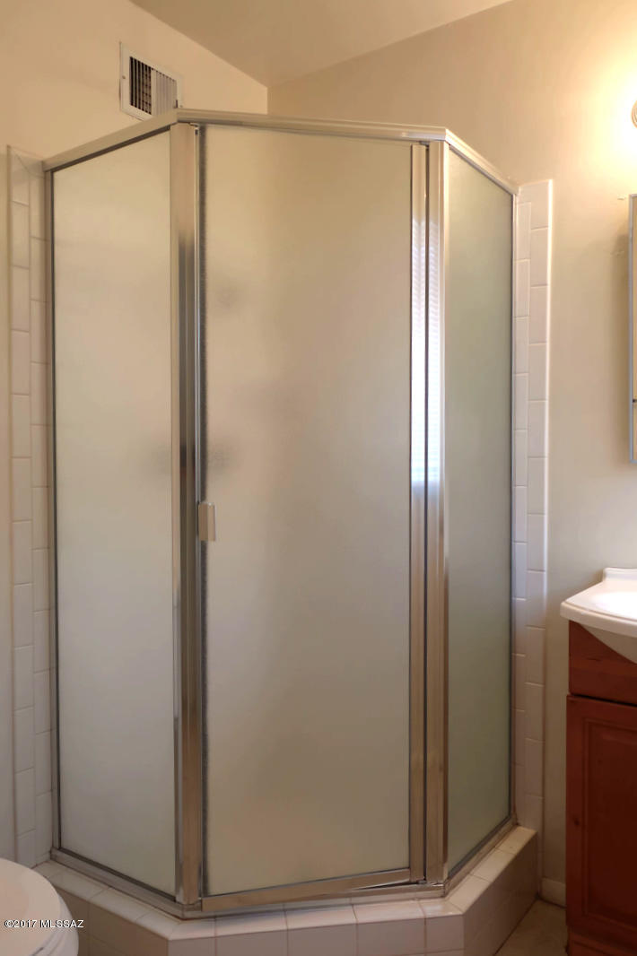 Crest View - Residential Lease