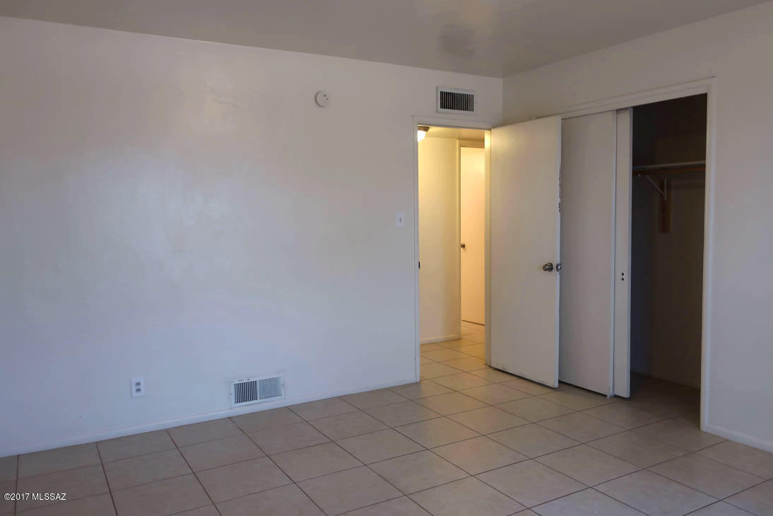 Crest View - Residential Lease