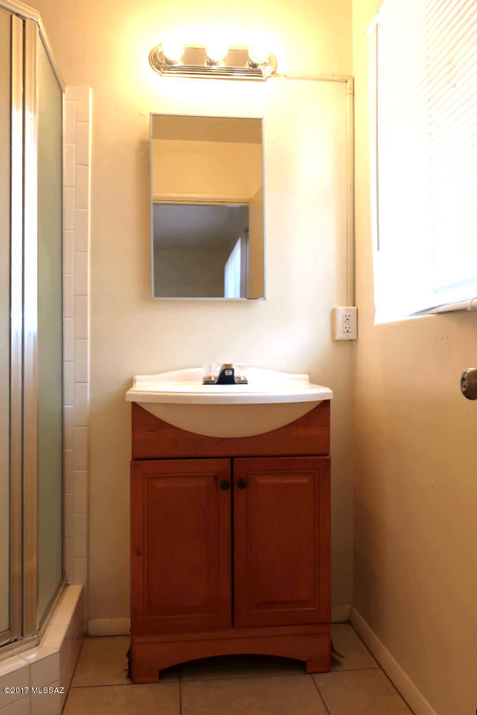Crest View - Residential Lease