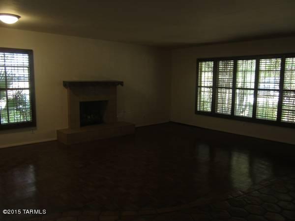 Thunderbird Heights - Residential Lease