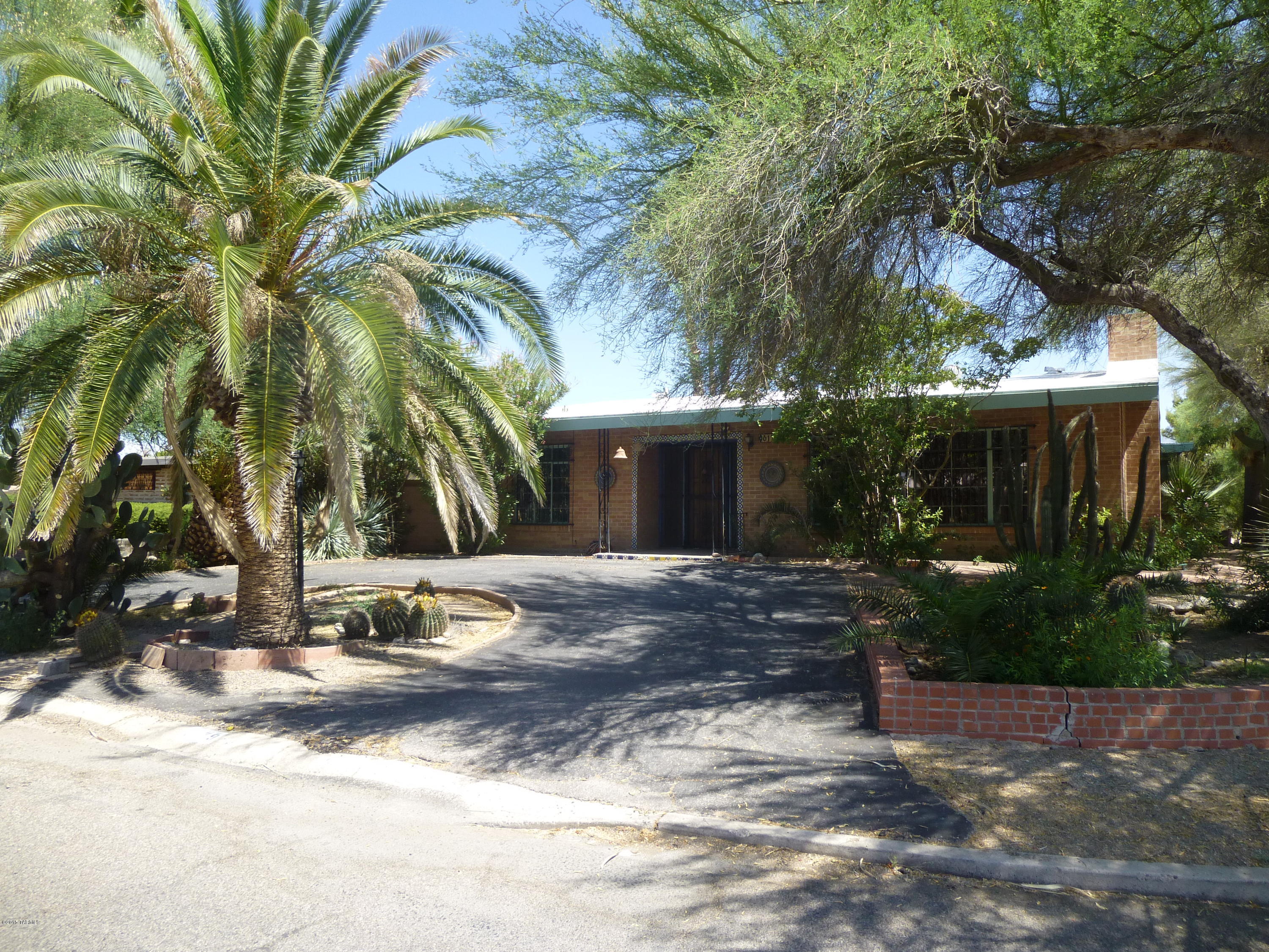 Thunderbird Heights - Residential Lease