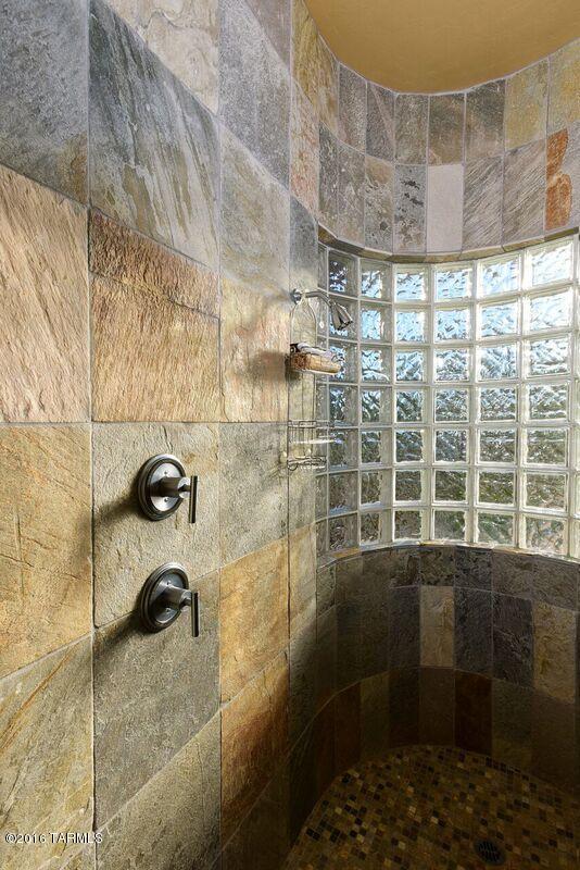 Canyon Pass At Dove Mountain - Residential