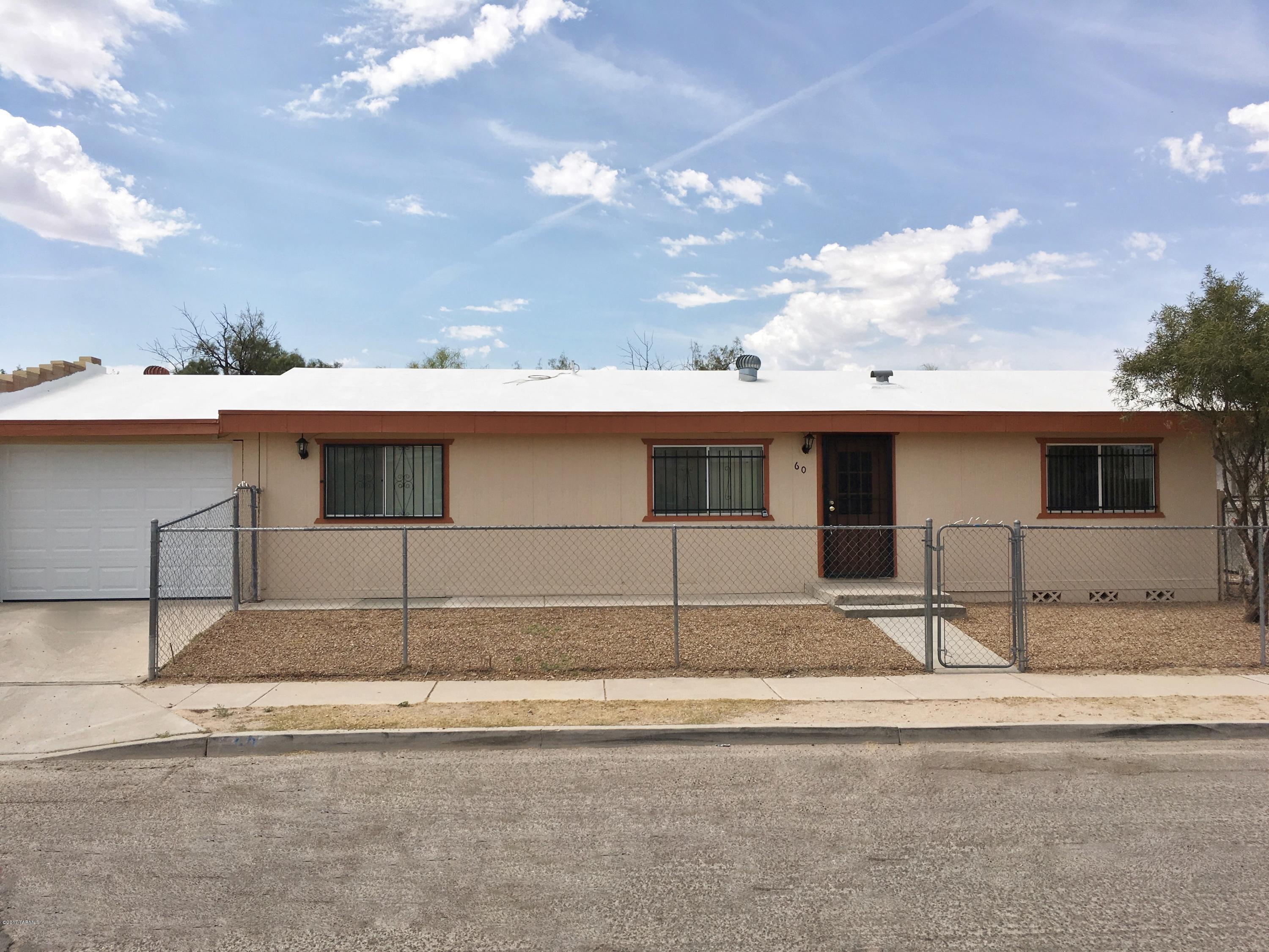 Dos Palmas (1-16) - Residential